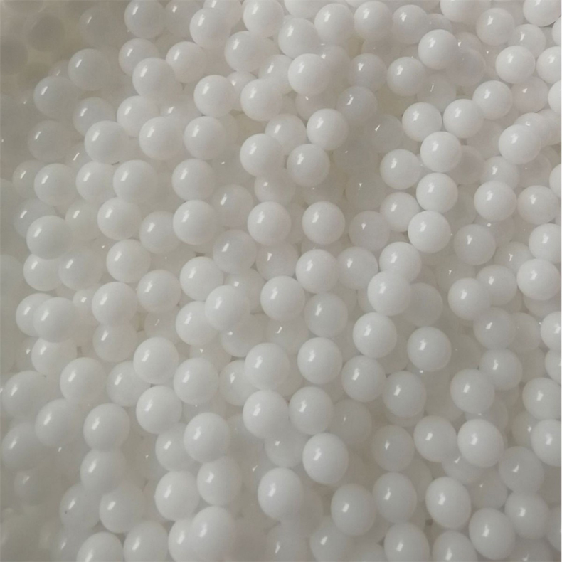 化妆品pp走珠球